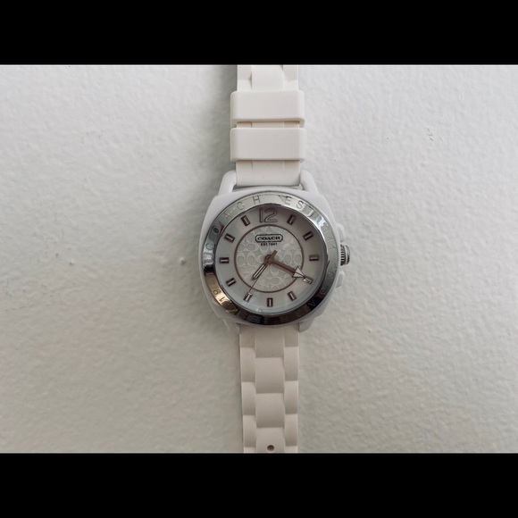 COACH WATCH - Picture 2 of 3
